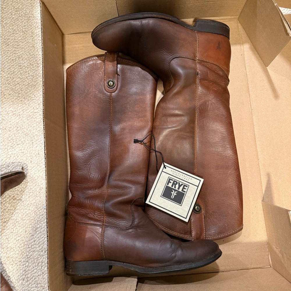 FRYE Melissa Leather Riding Boots in Light Brown Sz. 8